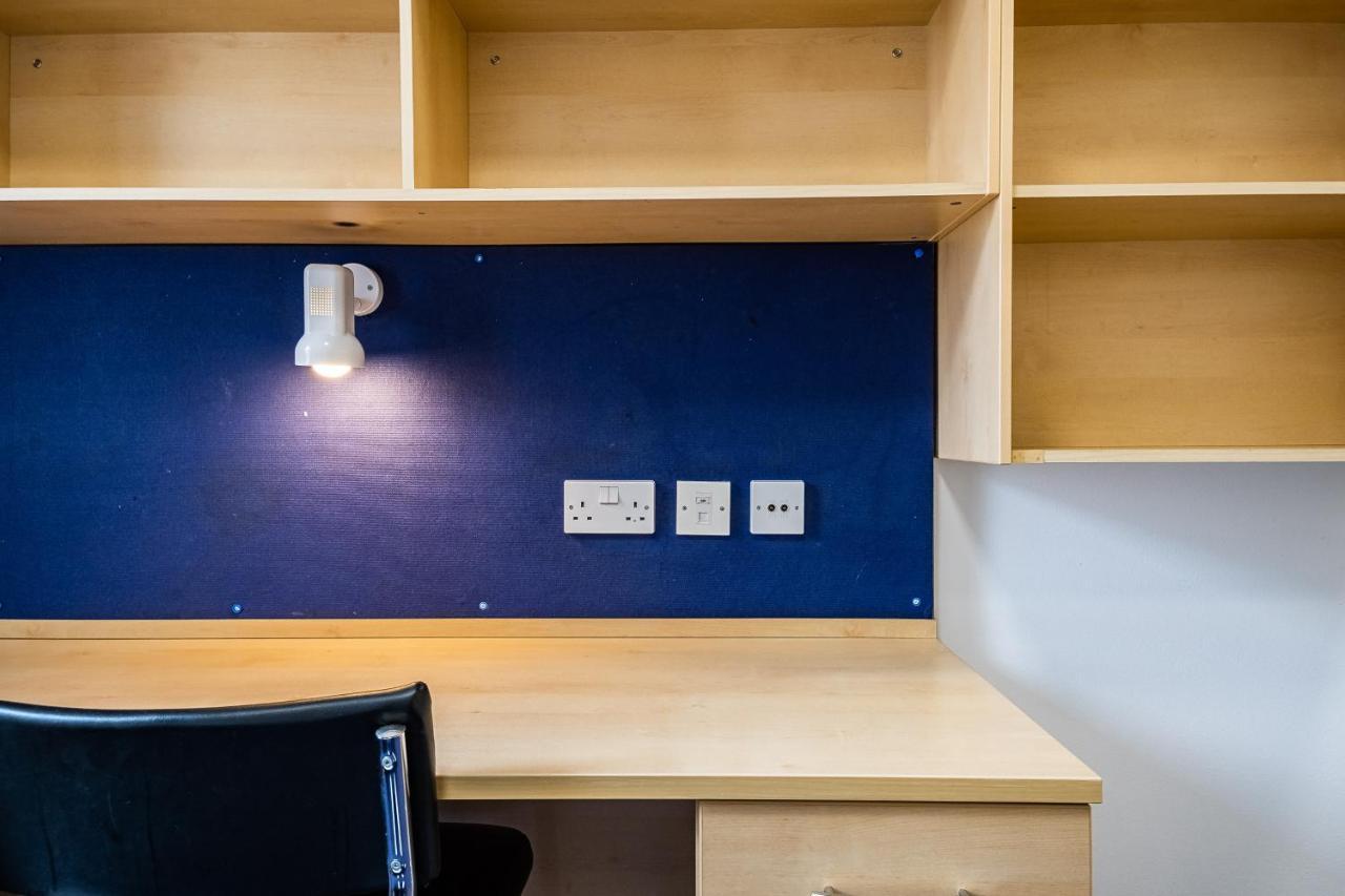 En Suite Rooms, Gillingham - Sk Εξωτερικό φωτογραφία