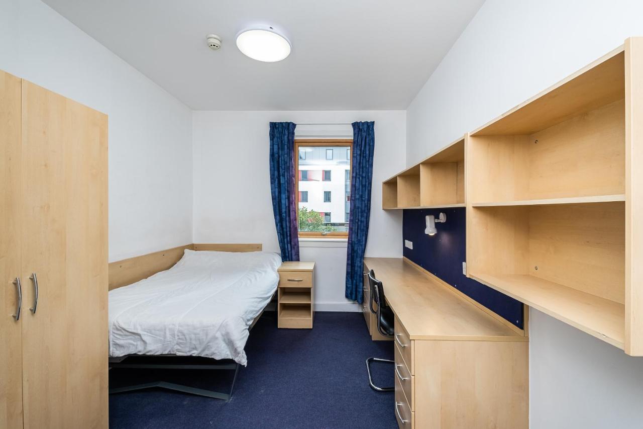 En Suite Rooms, Gillingham - Sk Εξωτερικό φωτογραφία
