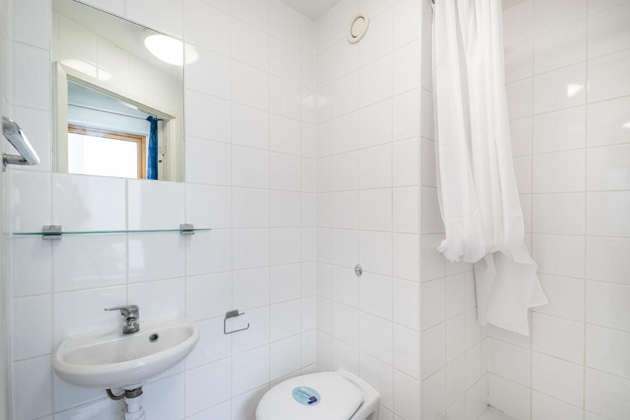 En Suite Rooms, Gillingham - Sk Εξωτερικό φωτογραφία