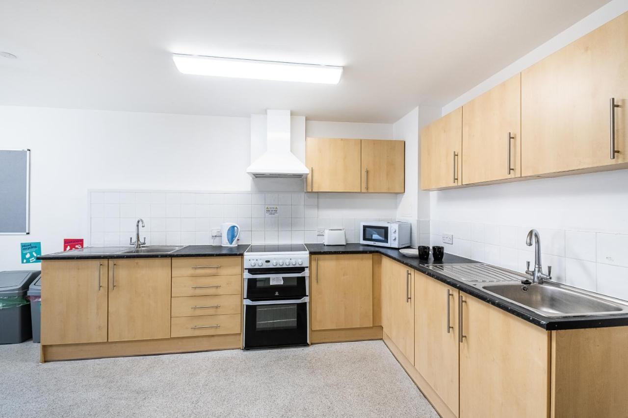En Suite Rooms, Gillingham - Sk Εξωτερικό φωτογραφία