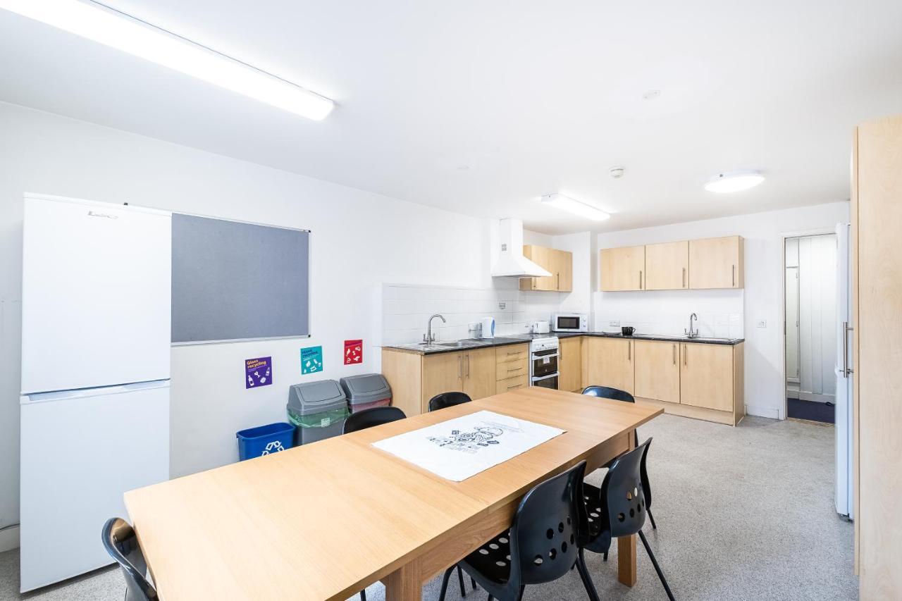 En Suite Rooms, Gillingham - Sk Εξωτερικό φωτογραφία